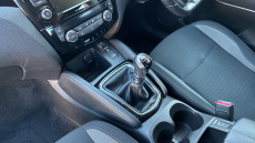 Nissan Qashqai 1.3 DiG-T 160 Acenta Premium 5dr Petrol Hatchback